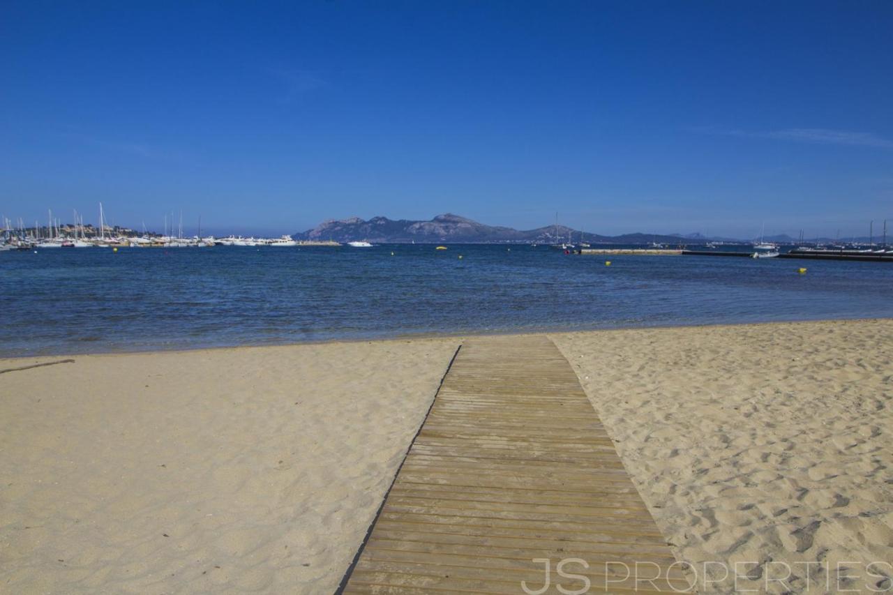Apartamento Seafront Ap Acuario Puerto Pollensa Exterior foto